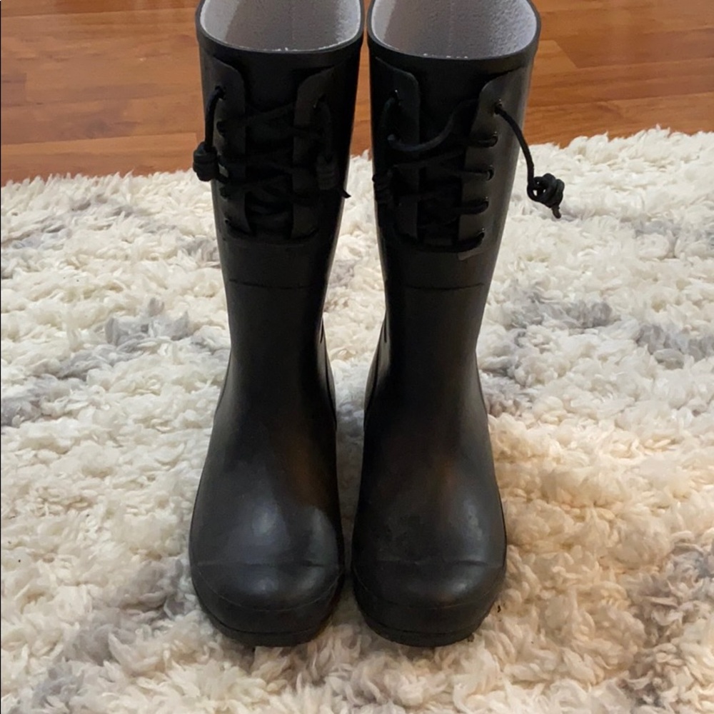 sperry rain boots